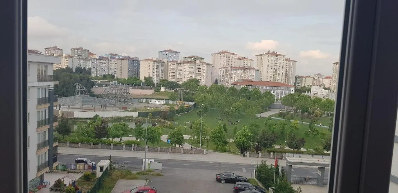 Baris Mah, Kardelen Sk. Bektek Sit, N.12 B1 K.12 D.24 Beylikduzu/Istanbul 34520 Turkey Apartment